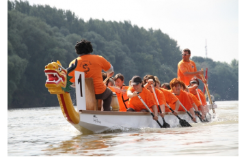 A nyár utolsó sárkányhajóevezése a Dunán!