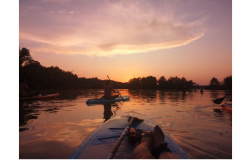 Exkluzív SUP programunk! Lampionos felvonulás és tűzijáték a tatai Öreg-tavon!